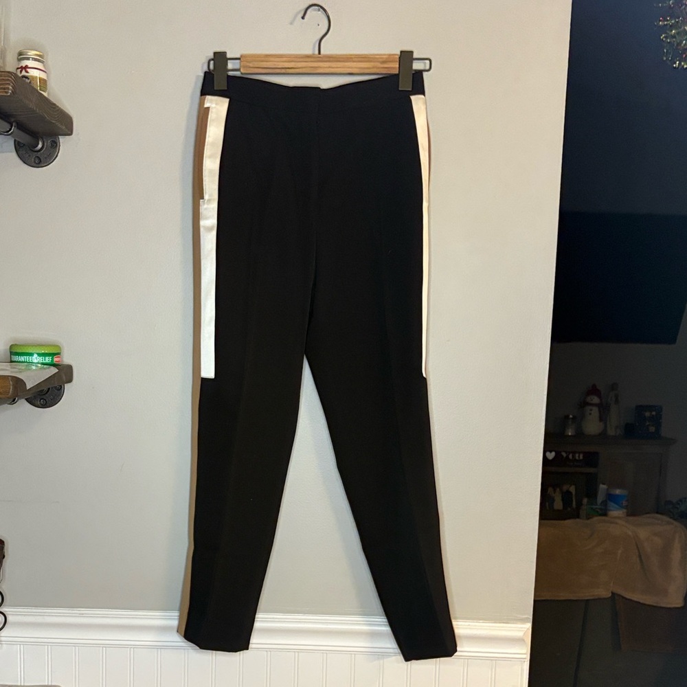 Burberry Black Leggings with Cream Stripes